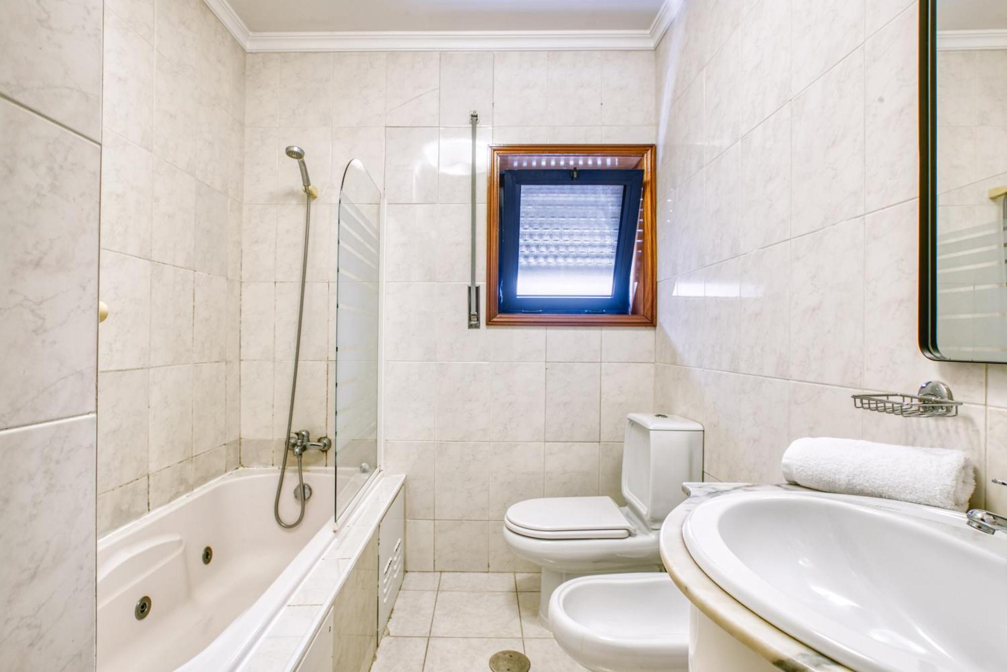 Apartamento T1- Gaia Zona.Comercial Vila Nova de Gaia Esterno foto