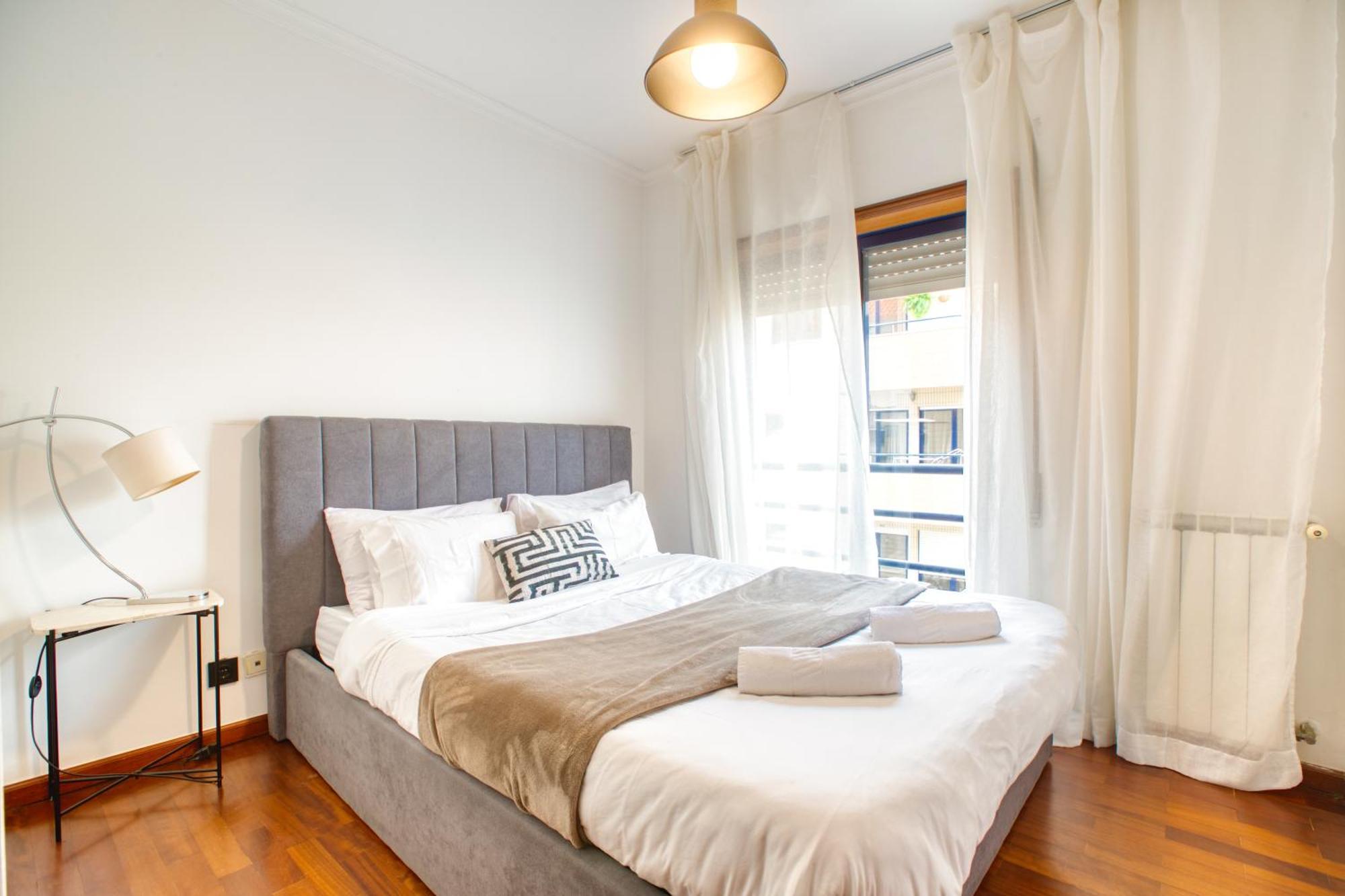Apartamento T1- Gaia Zona.Comercial Vila Nova de Gaia Esterno foto